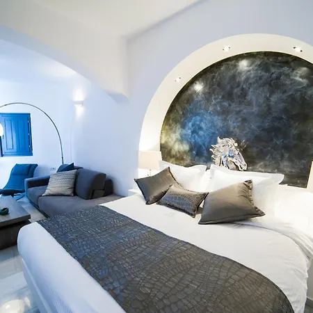 Anteliz Hotel Fira (Santorini)